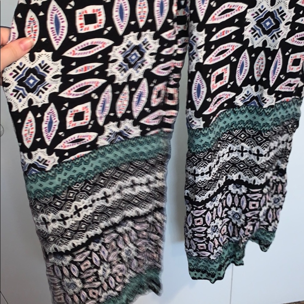 Trendy patterned jumpsuit - Picture 2 of 6